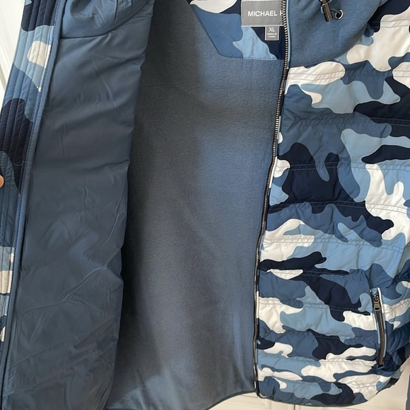 NEW MICHAEL KORS MENS Camo Quilted Nylon Hooded puffer Jacket XL vest blue NWT - Picture 16 of 17
